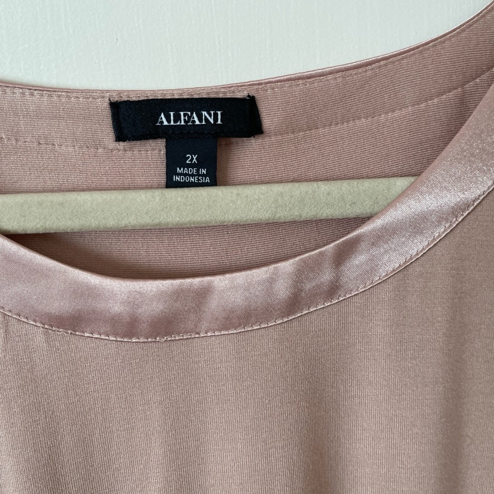Women's Cream color - Picture 2 of 10